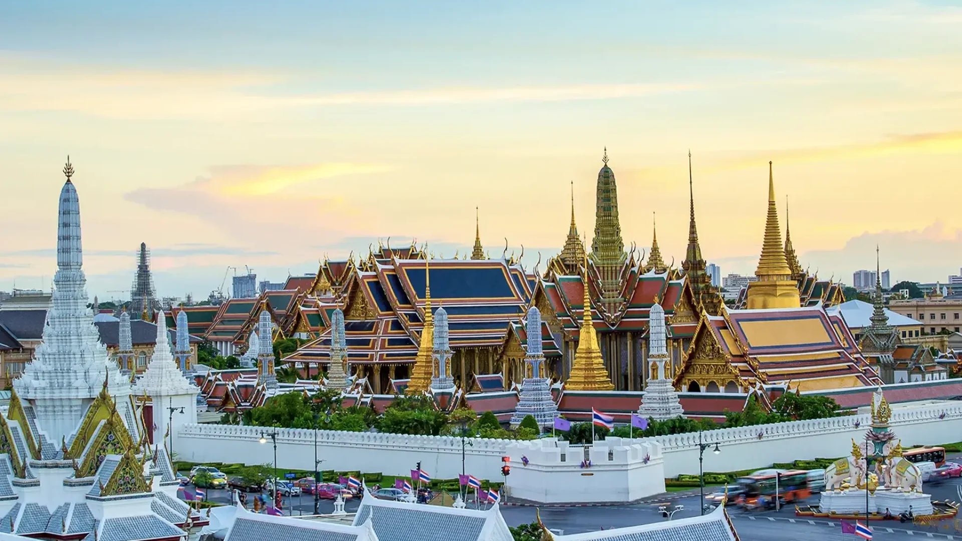 Grand Palace tourist places in Thailand Visa