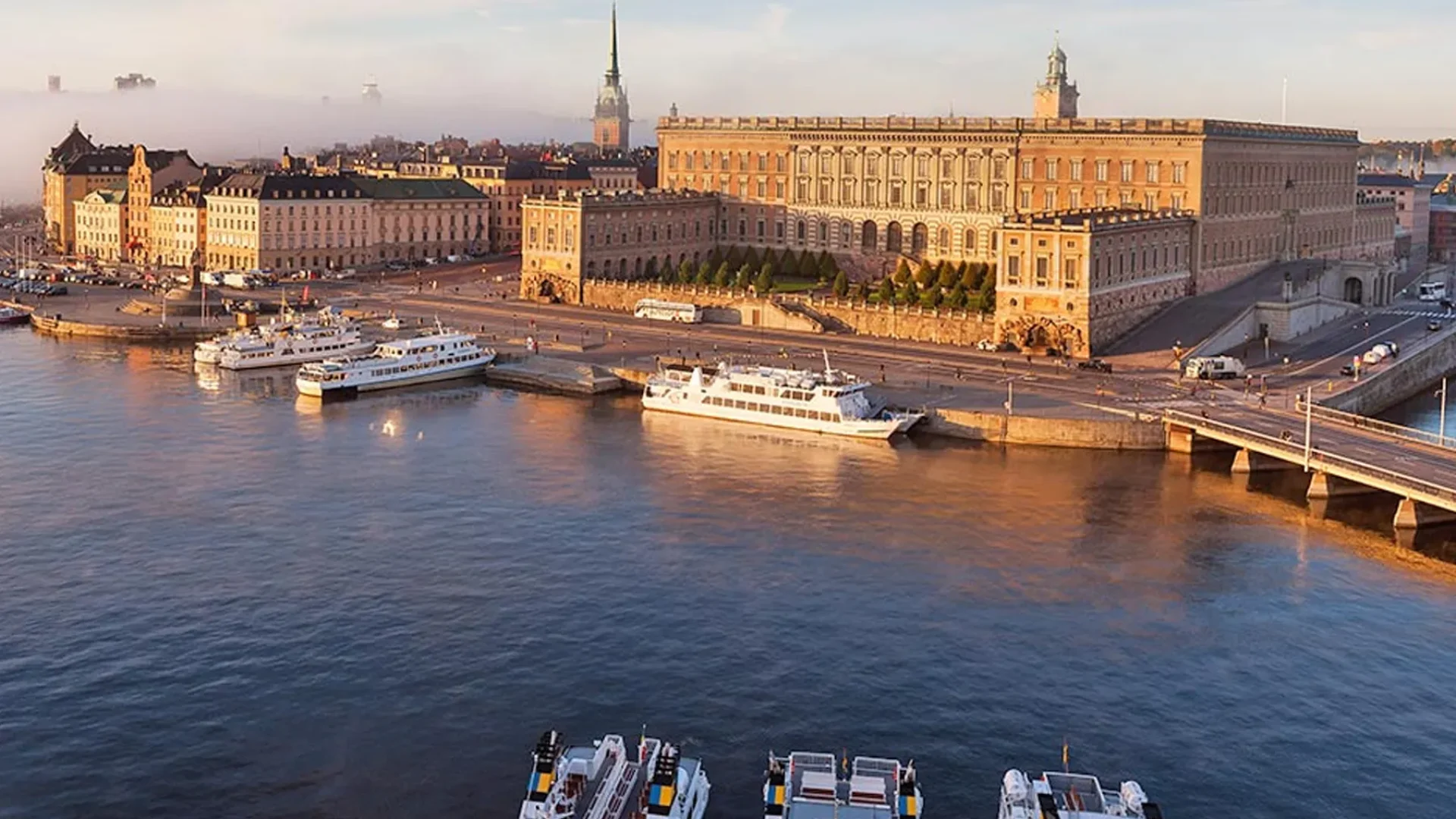 Stockholm Palace places in Sweden Visa