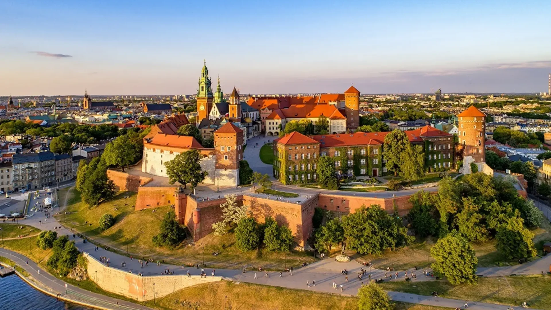 Wawel Castle tourist places in Poland Visa